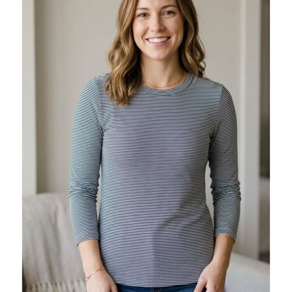 LOFT 2021 Striped Long Sleeve Everyday Crew Neck Tee Shirt Women's Size XS
